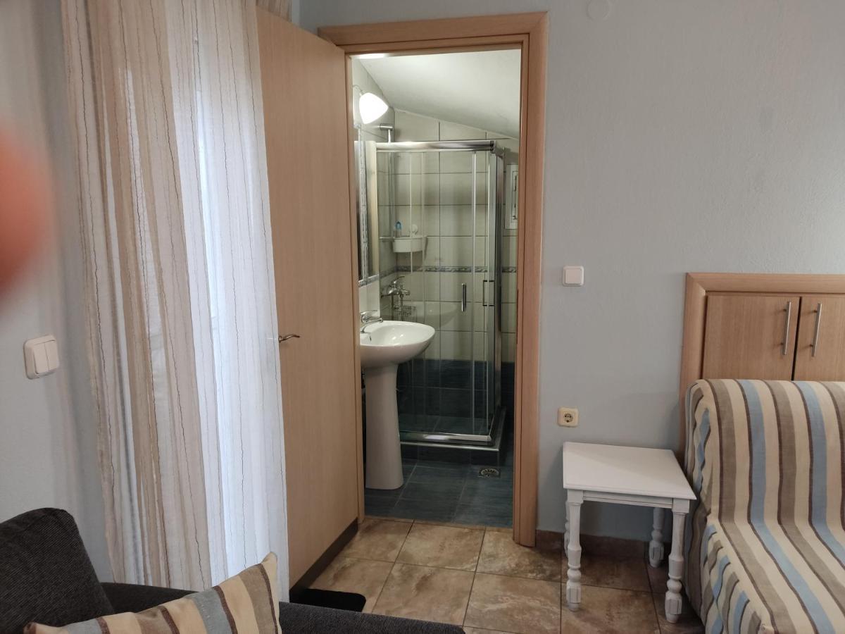 Апартаменты Olive Grove House Лименария Экстерьер фото
