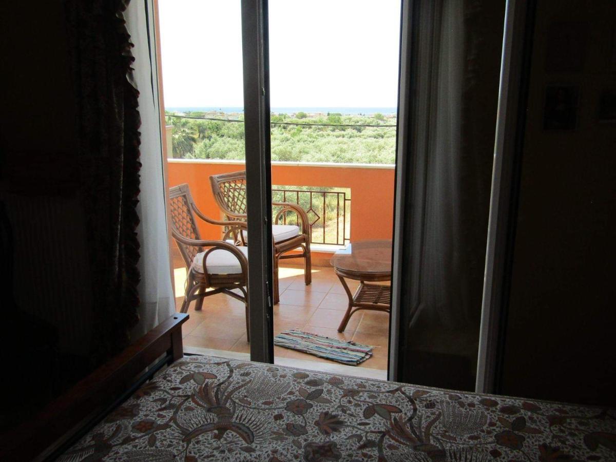 Апартаменты Olive Grove House Лименария Экстерьер фото